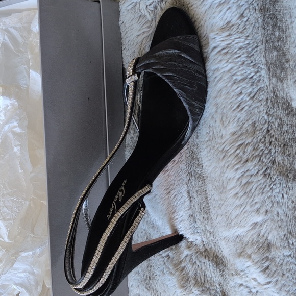 Ragazza Sz.9 Black Heels - Picture 4 of 4